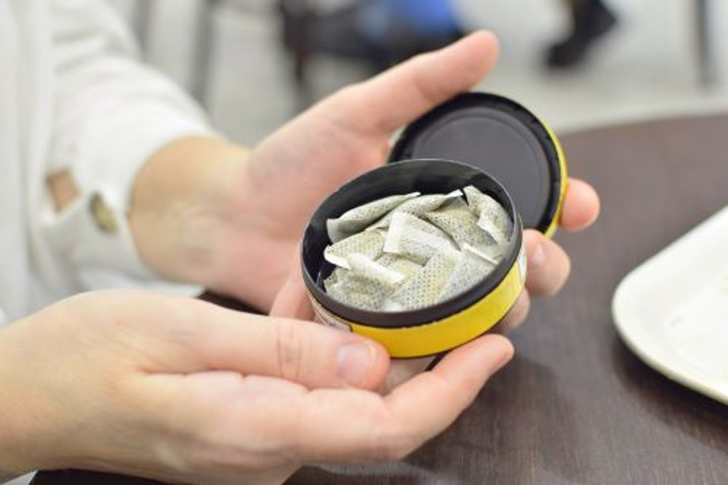 are nicotine pouches